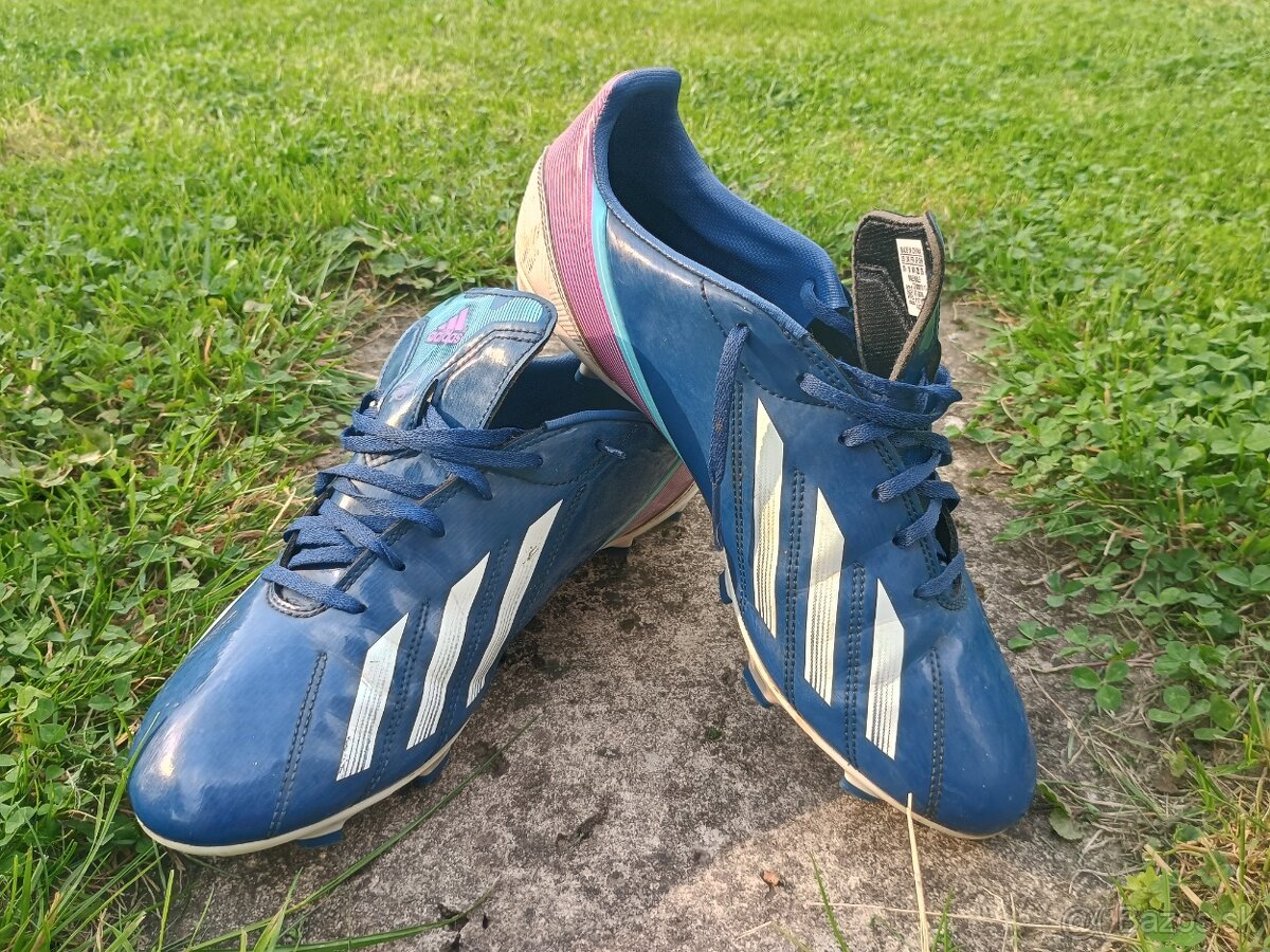 Kopačky ADIDAS F10