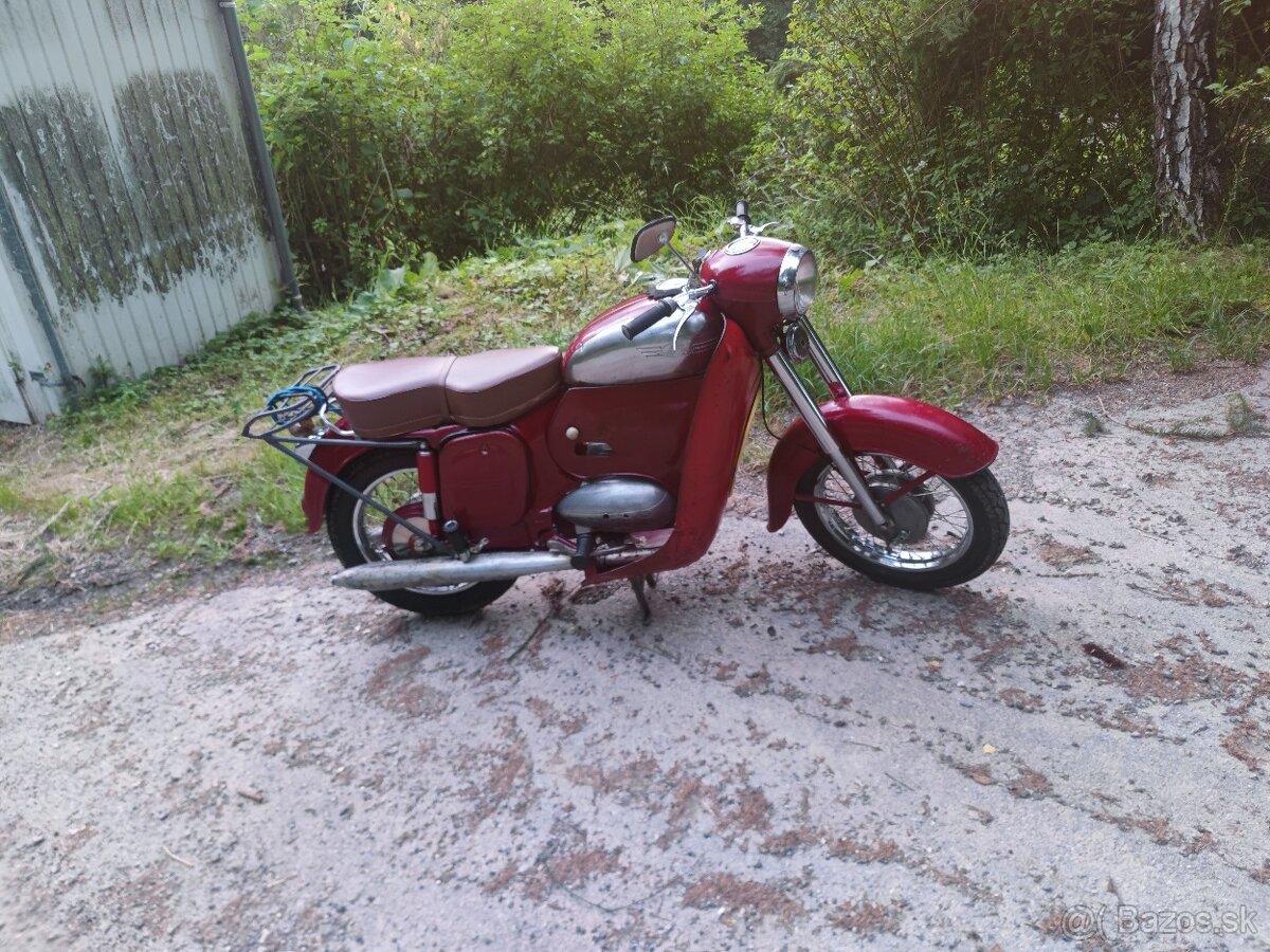 Jawa 250/353 r.v. 60