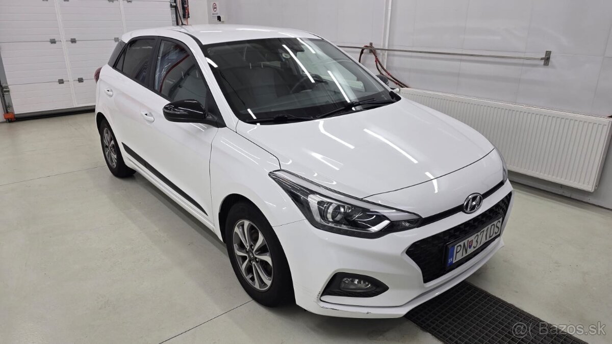 Hyundai i20 1,2i COOL (r.2020) 113 664 km, veľmi dobrý stav