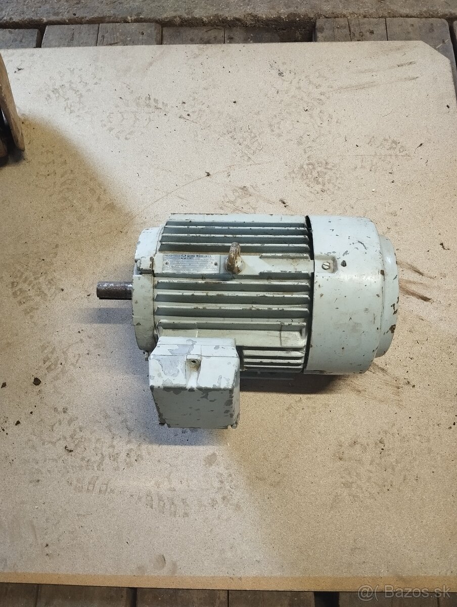 Predám motor