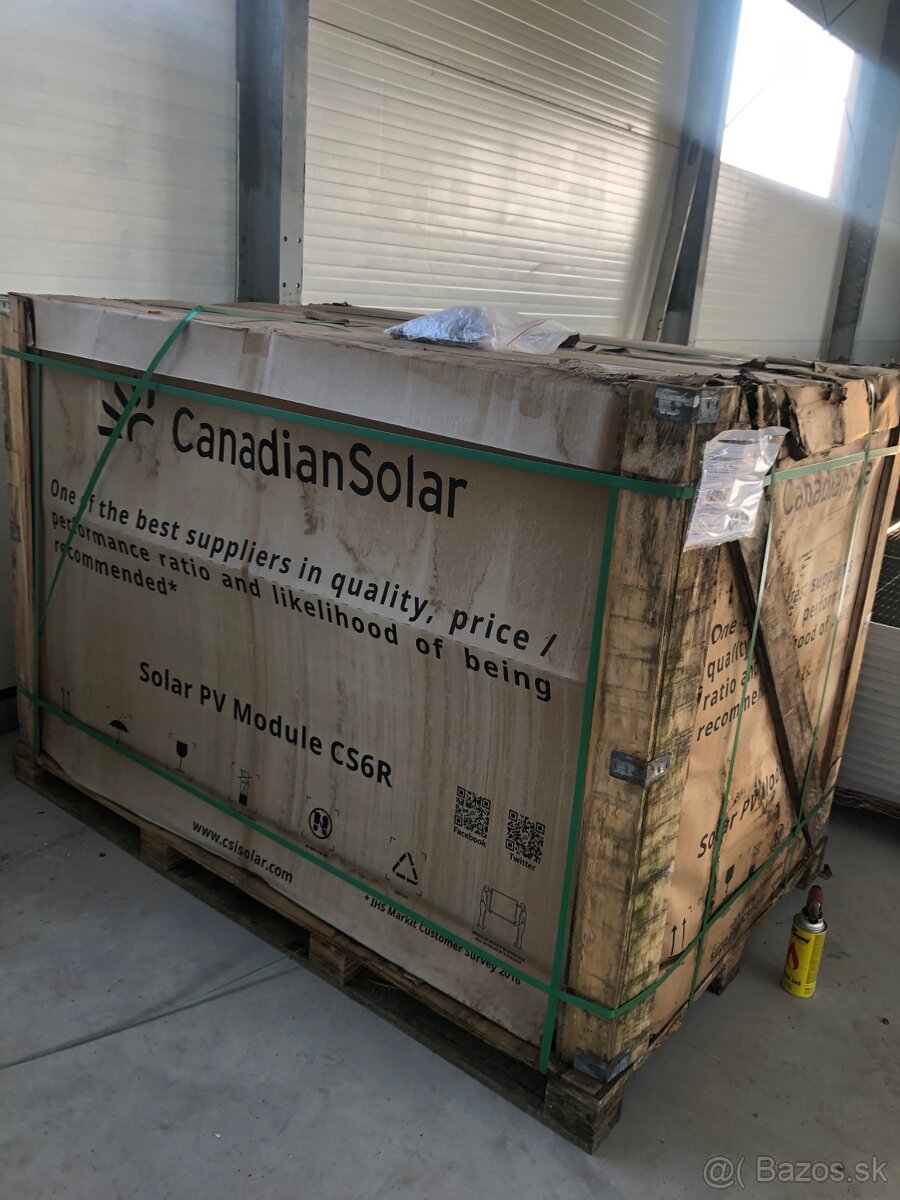 Fotovoltaické panely Canadian Solar - nové na palete