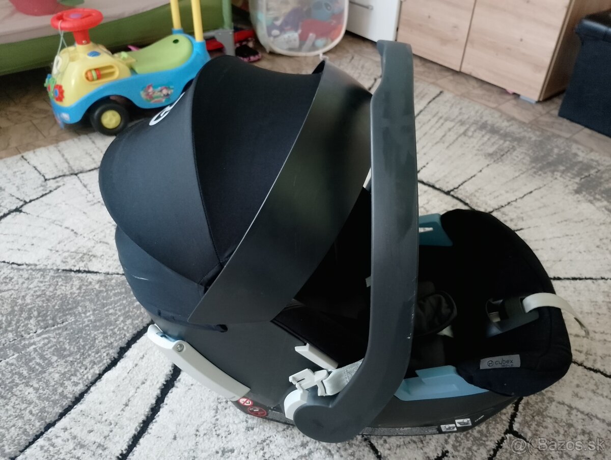 Vajíčko Cybex aton 5