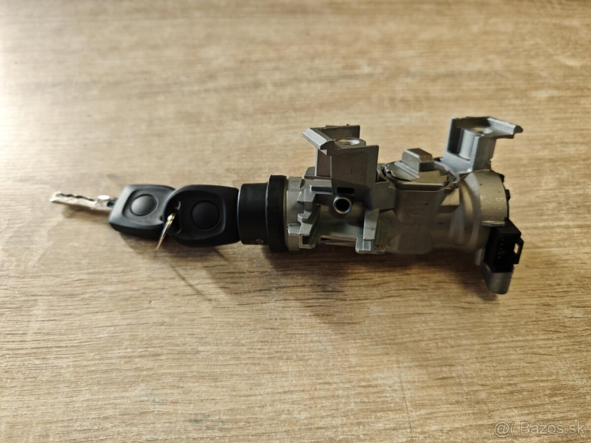 Spínacia skrinka s kľúčom - OCTAVIA II., GOLF V. / VI.,