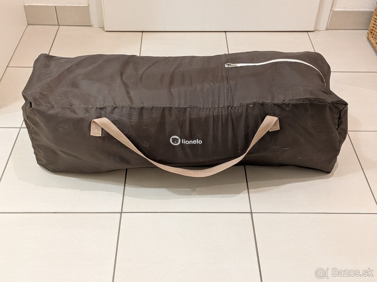 Cestovná postielka Lionelo Sven Plus (hnedá)