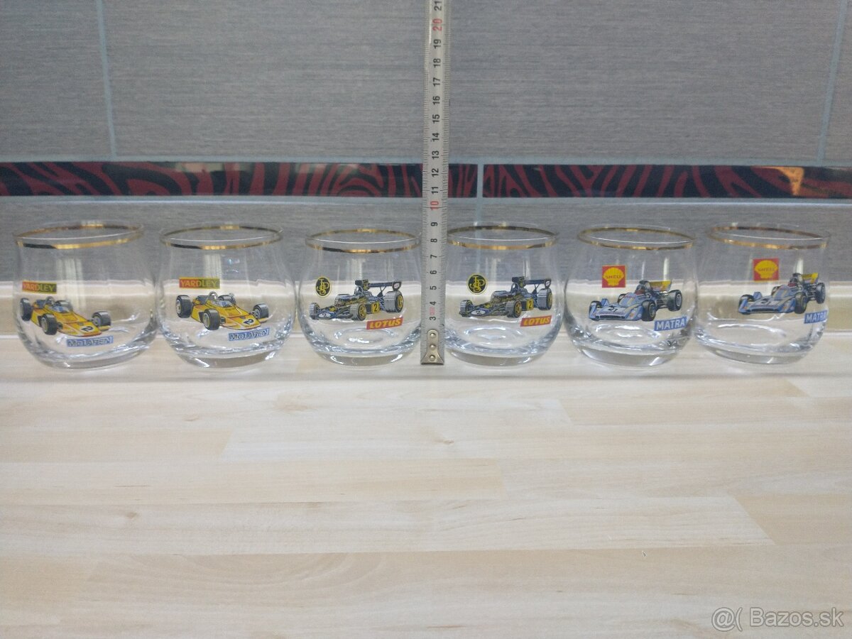 poháre formula, marlboro popolník, štamperlíky becherovka