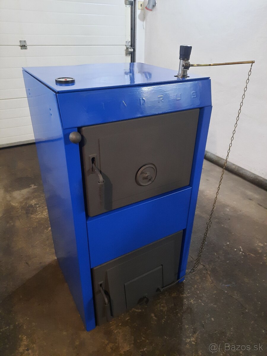 Predám liatinový kotol Viadrus U-26 4čl.