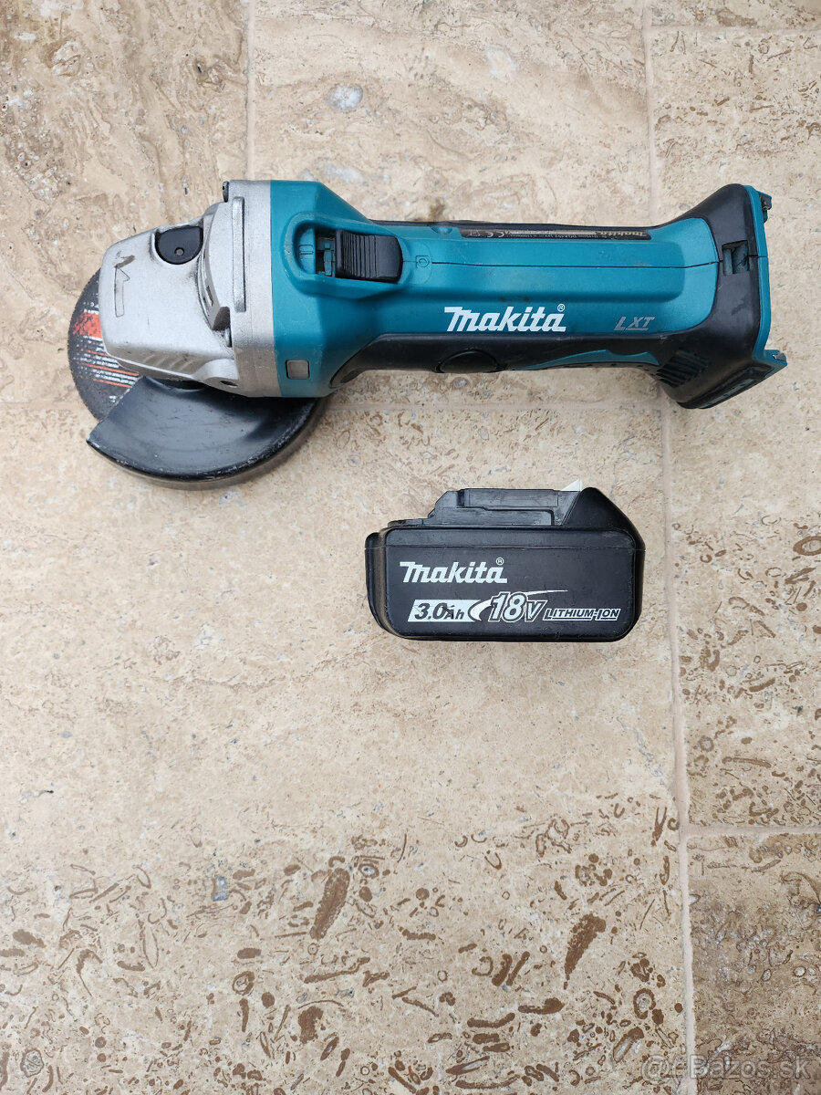 MAKITA AKU uhlová brúska