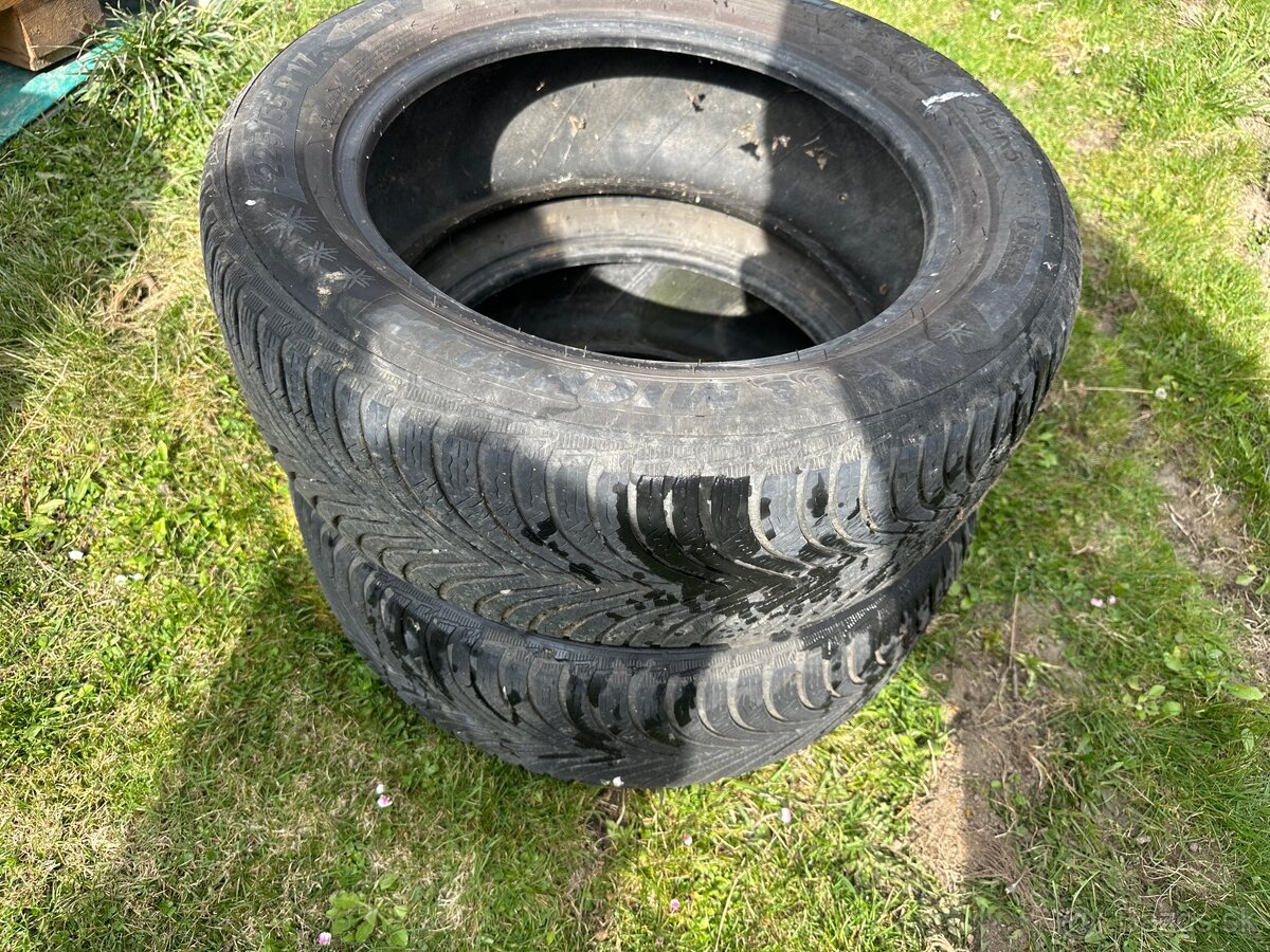 Pneu michelin 225/55r17