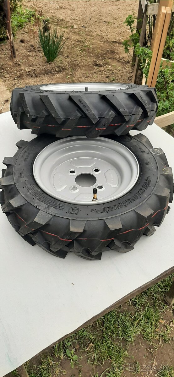 Kolesa Šipaky R10