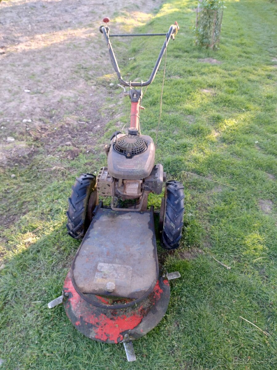 Bubnova kosacka RKT 700