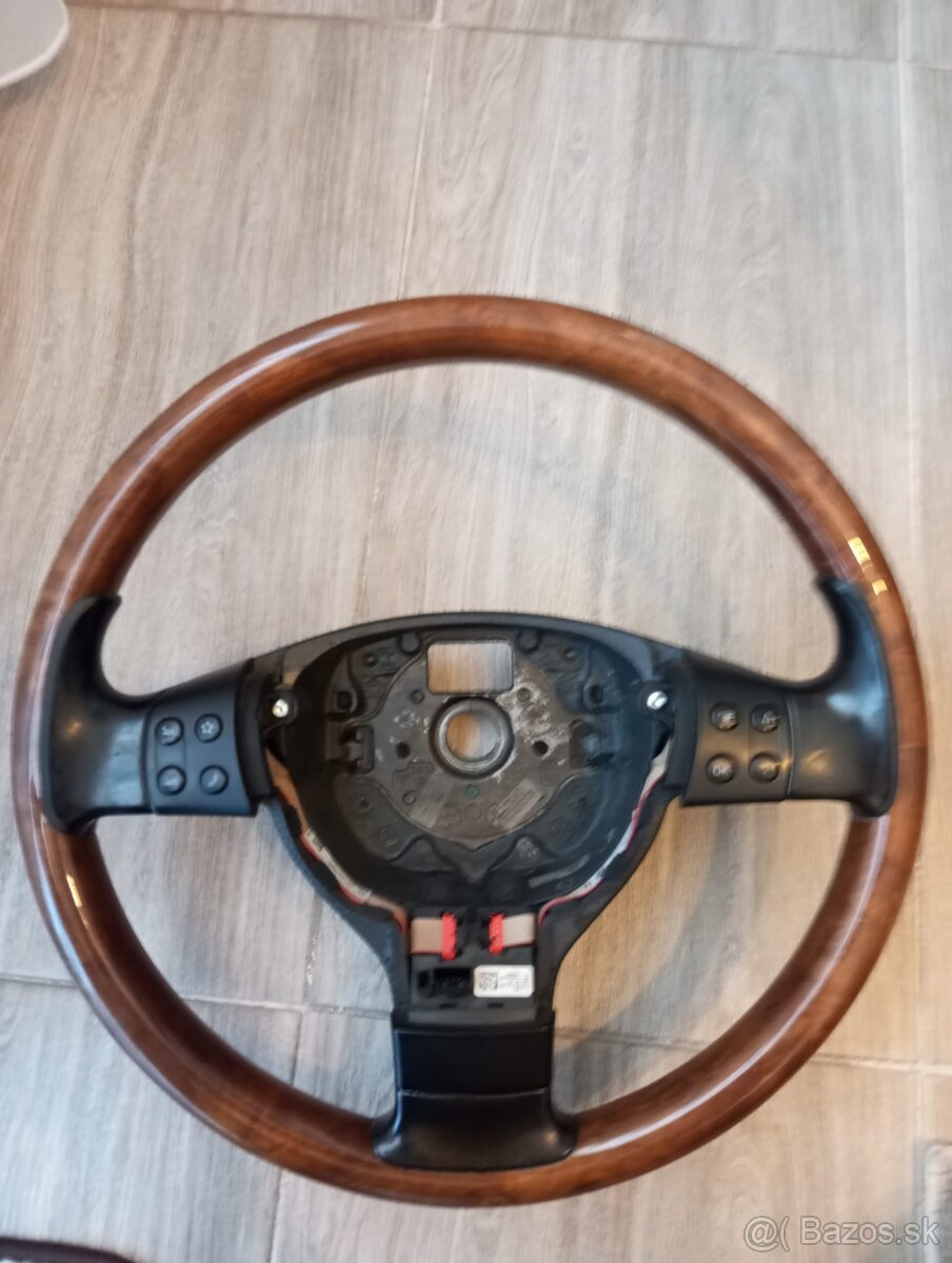 Volant Passat B6