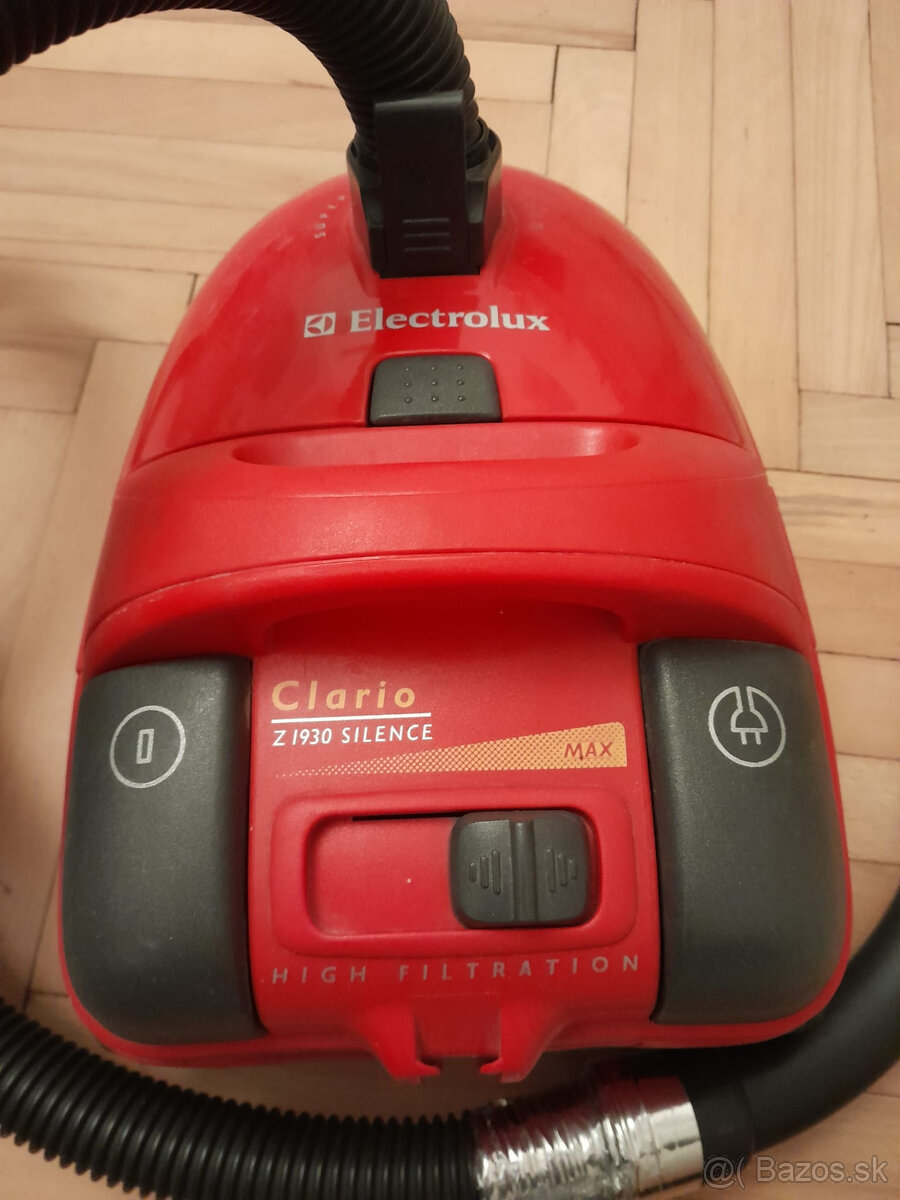 Vysávač ELECTROLUX