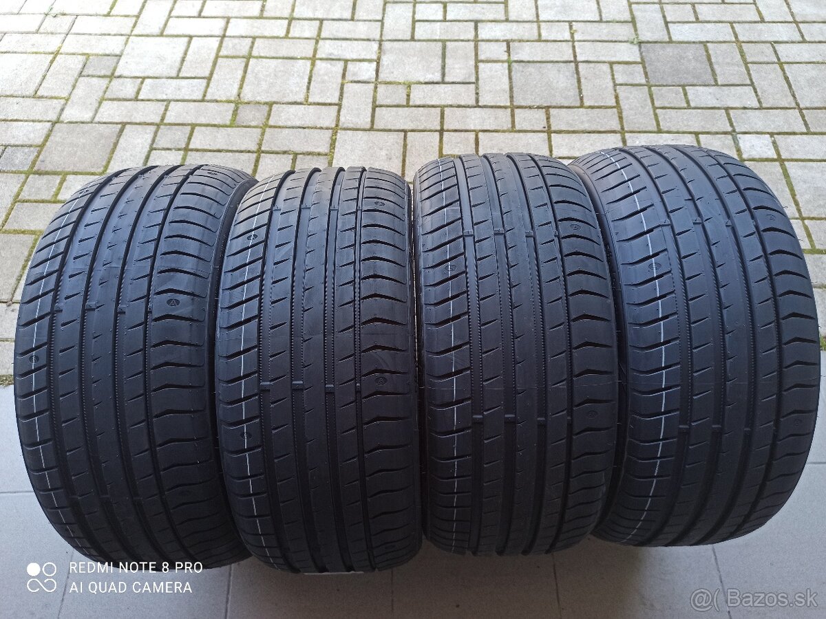 letne pneu 225/40 R18