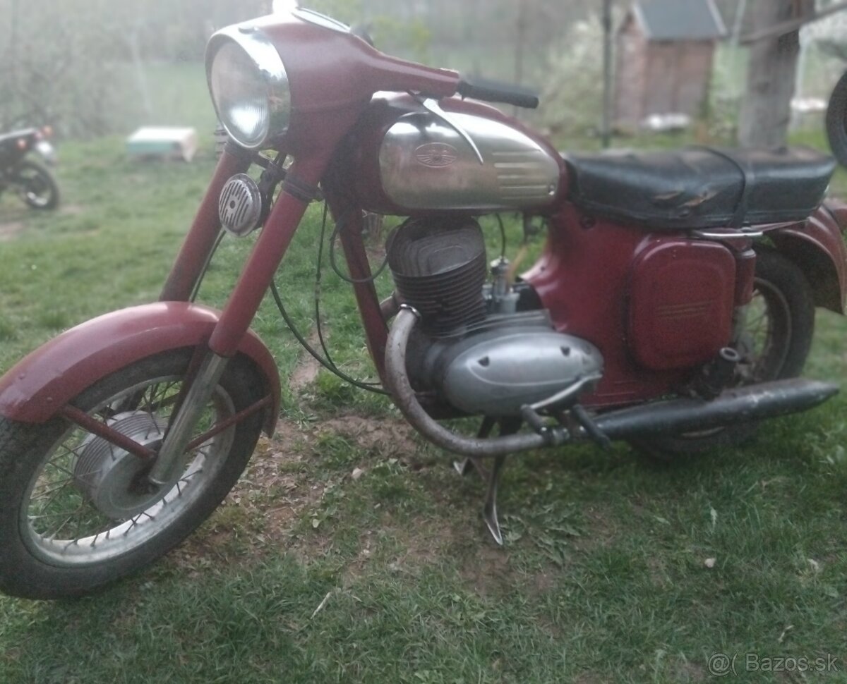 Jawa 250/559 bez TP a ŠPZ