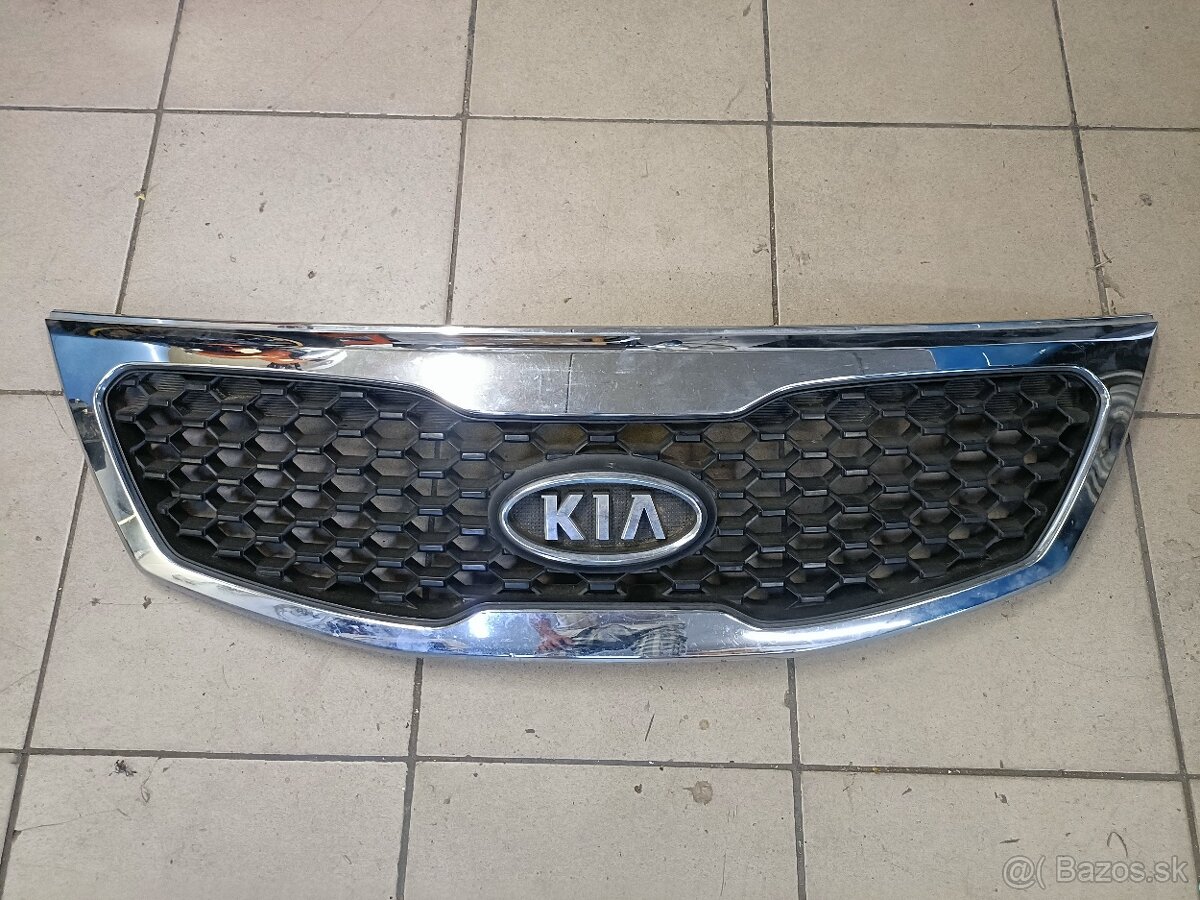 Predám masku Kia Sorento 2010