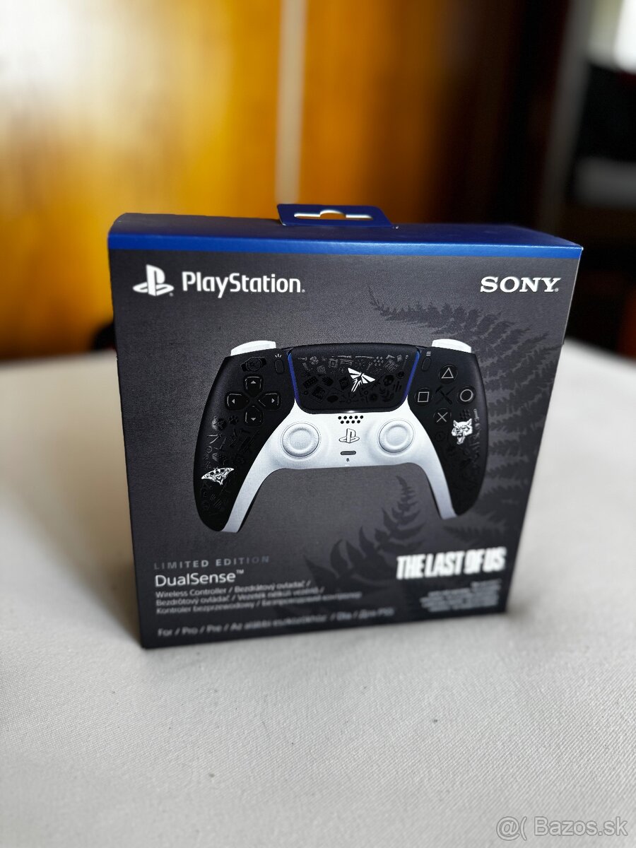 PS5 The last of US dualsense