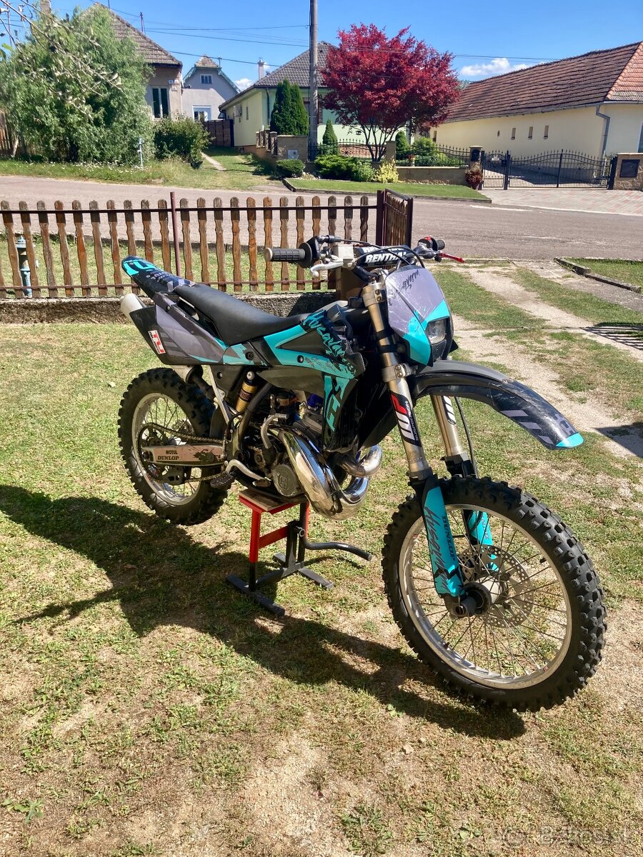 Predám / Vymením Husqvarna WR 250 2006