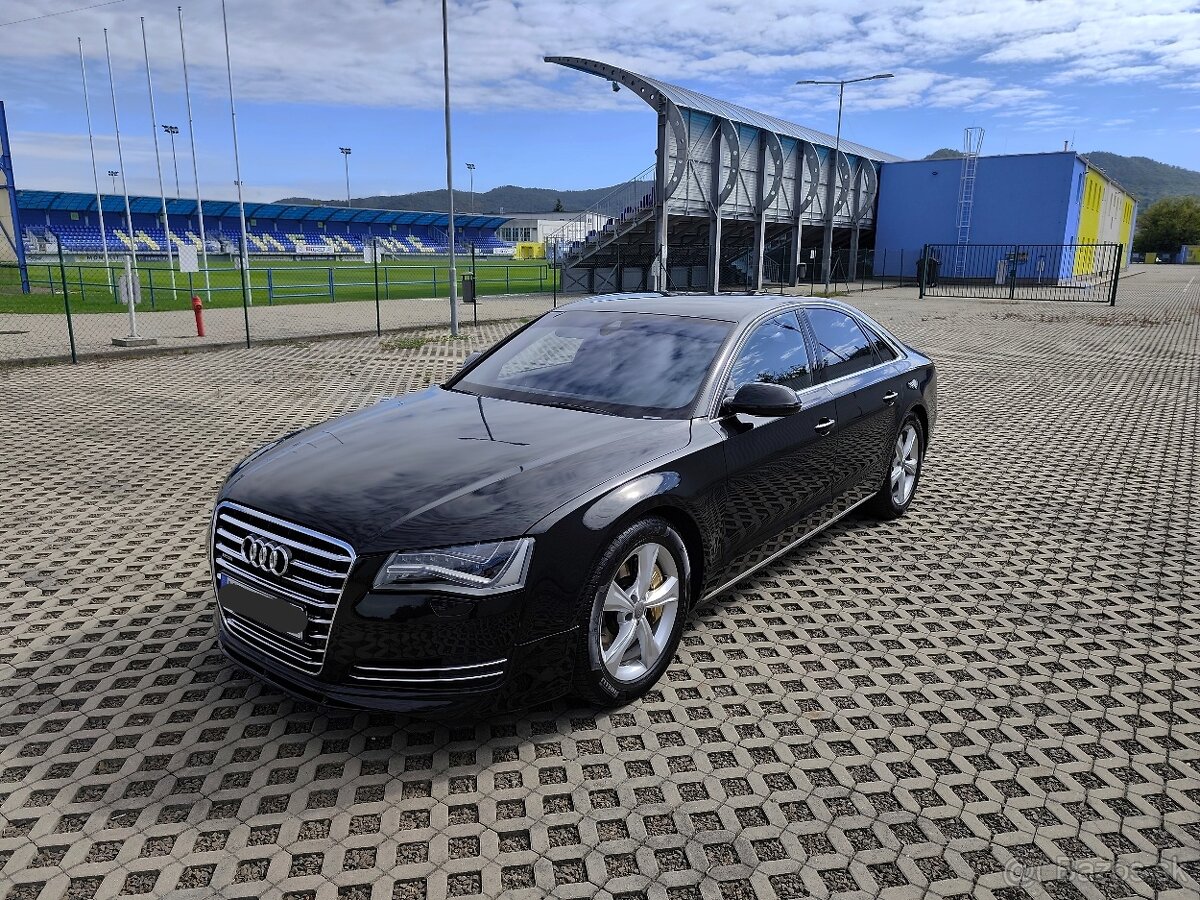 Audi A8 D4 4.2 FSI V8 Quattro