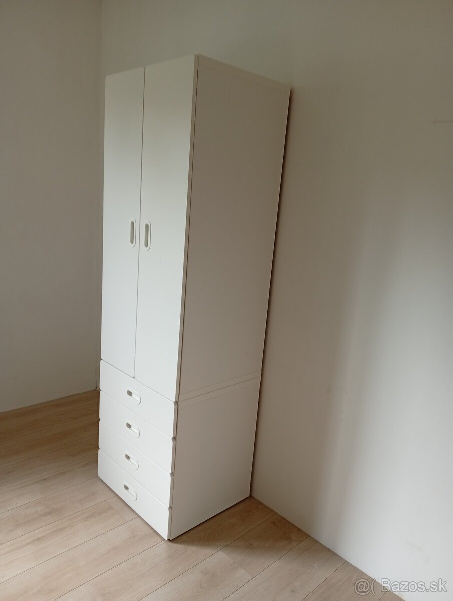 skriňa Ikea Stuva