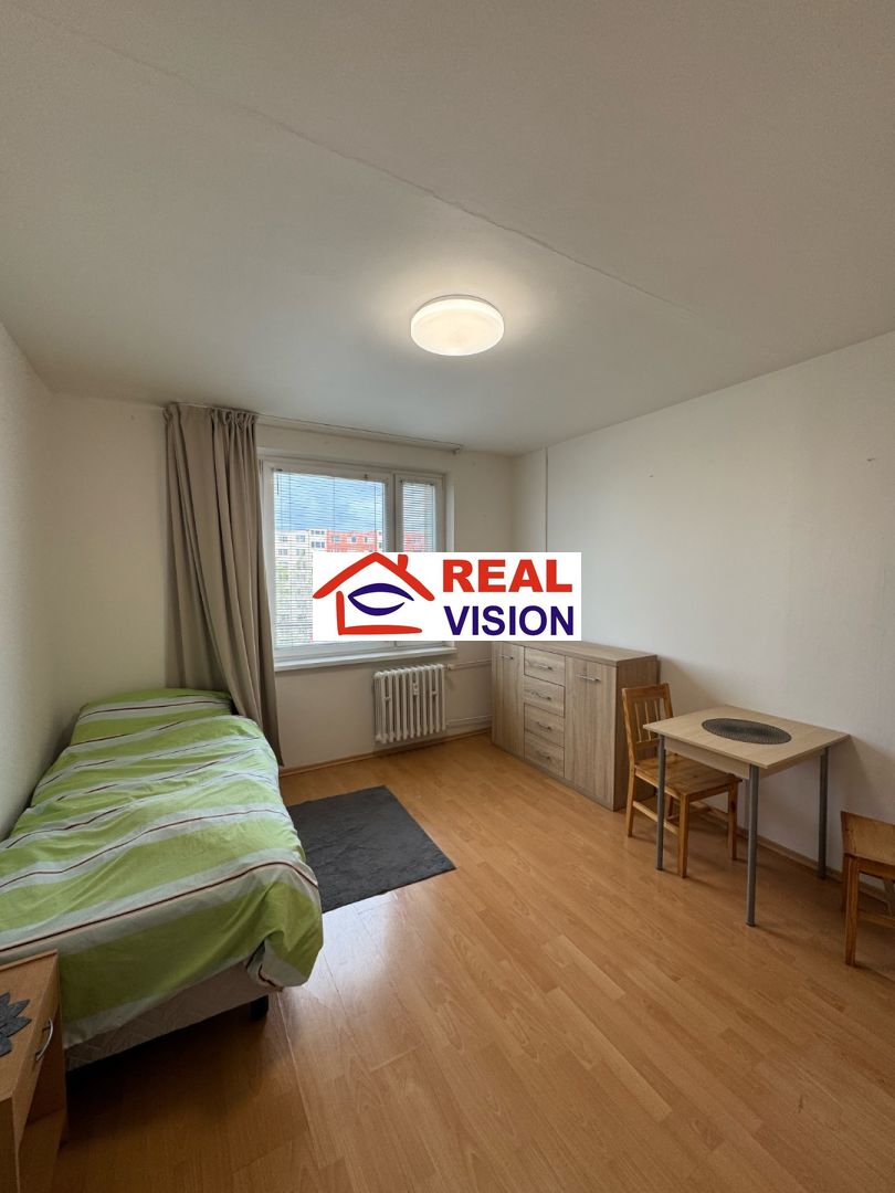 GARSÓNKA na predaj v Poprade, zariadená. Dohodnite si obhlia