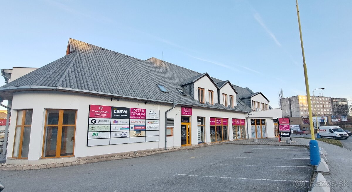 Reprezentatívny kancelársky priestor 40,06 m2 s parkovaním