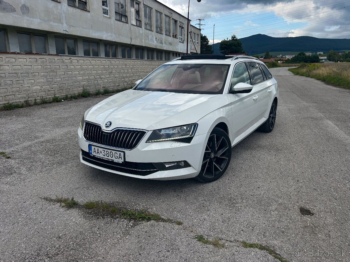 Škoda Superb III Combi, Style ZNÍŹENÁ CENA DO KONCA TYŽDNA