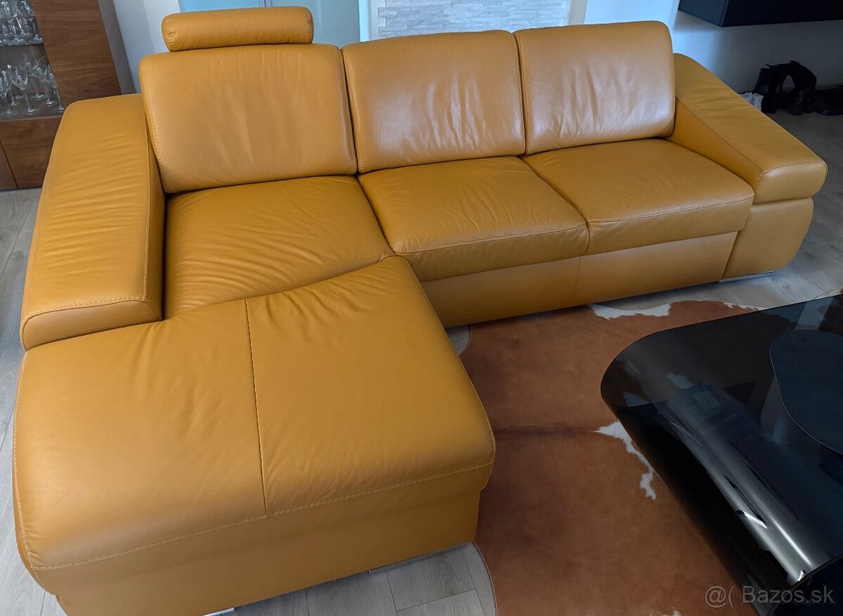 Predám celokožené sedaciu supravu oranžovej farby