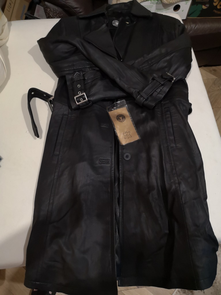 Nový dámsky nenosený kožený kabát Kara XL