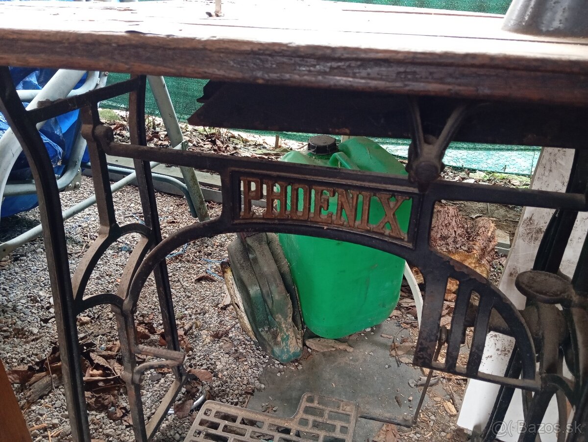 Predám starší / retro šijací stroj