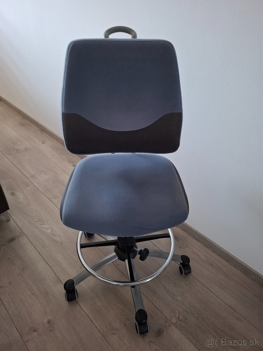 Nastaviteľná rastúca stolička ActiKid