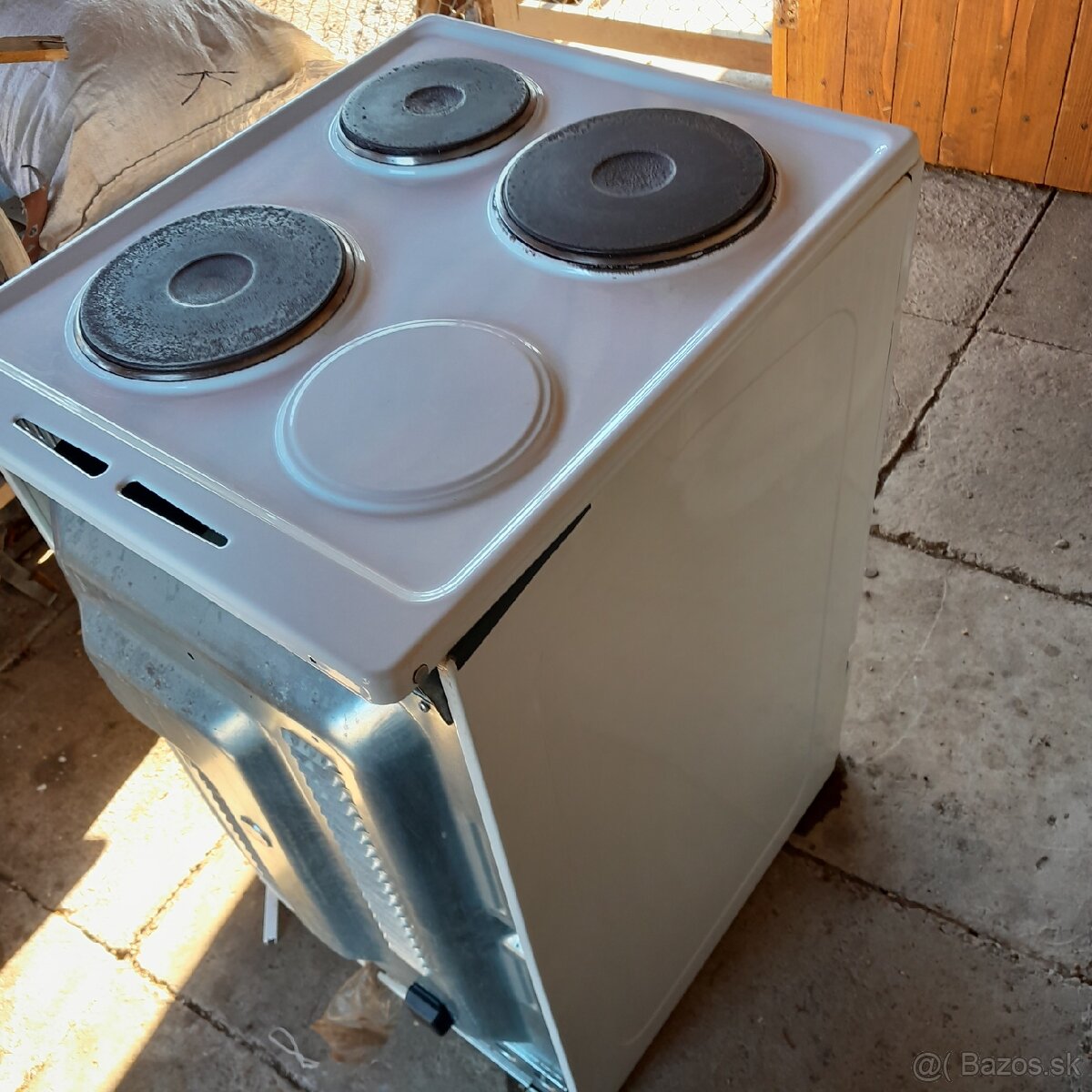 Sporák na 220V