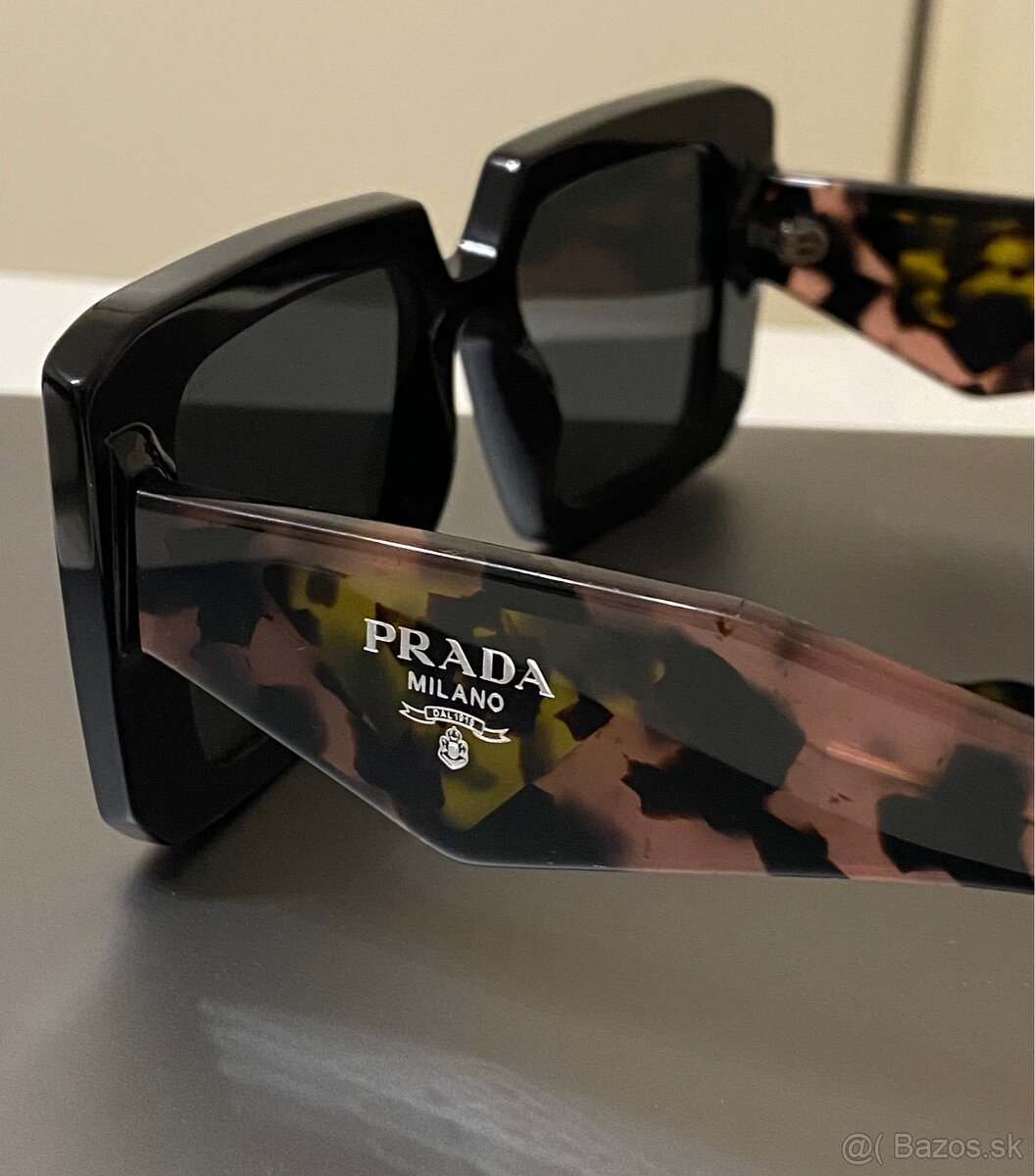 PRADA slnečné okuliare (originál)