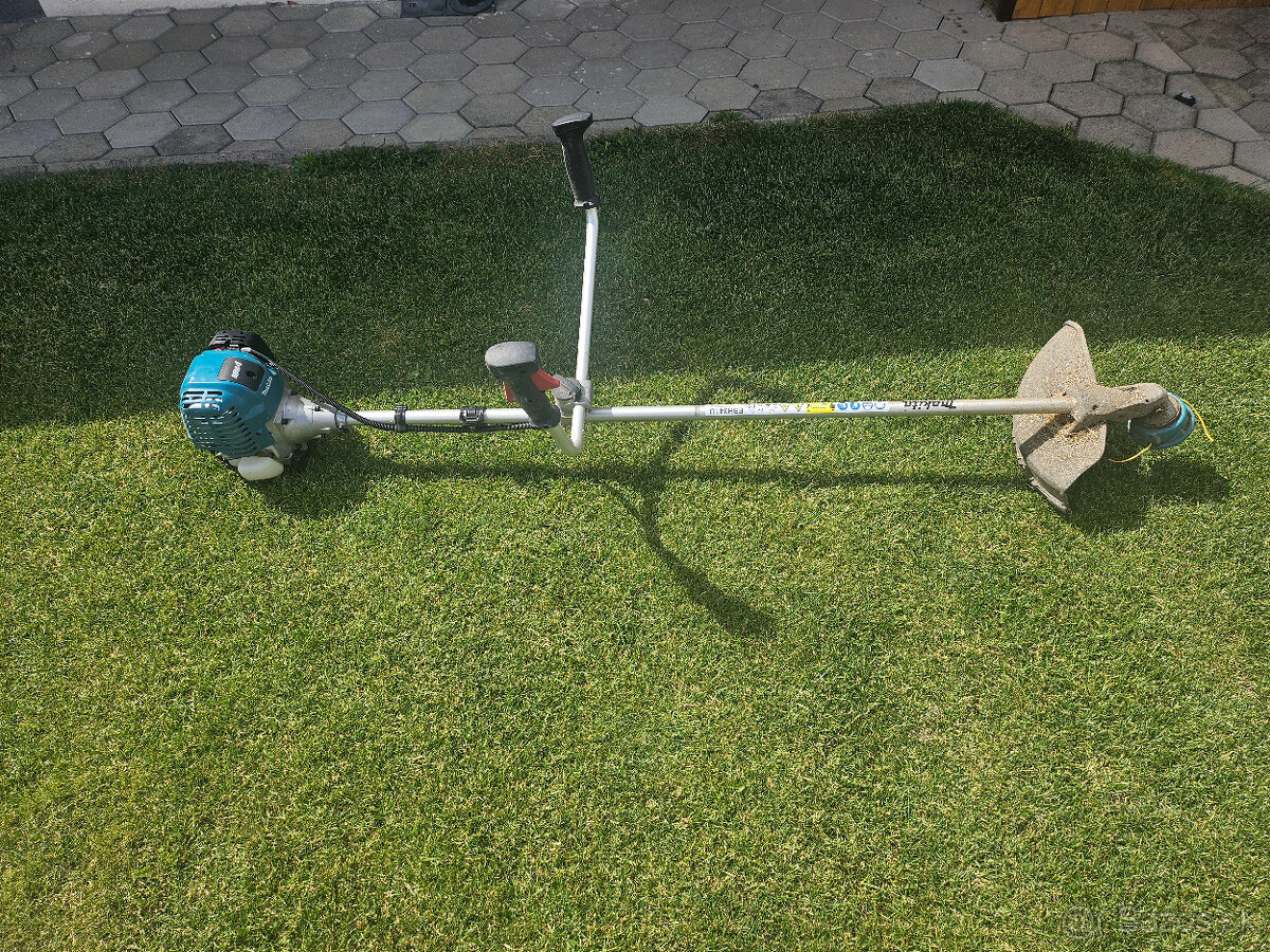 krovinorez makita mm4