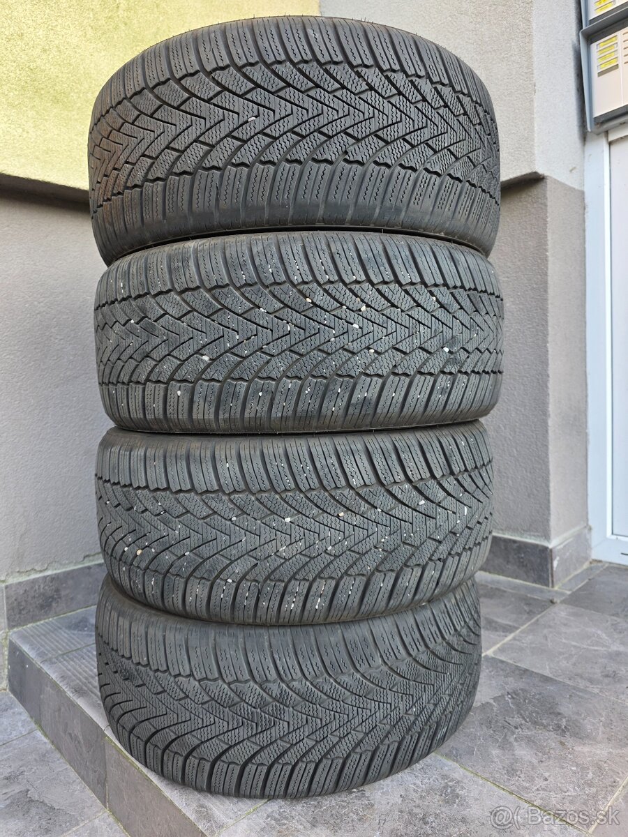 Zimne pneumatiky 225/40 r18 dot2024 super stav