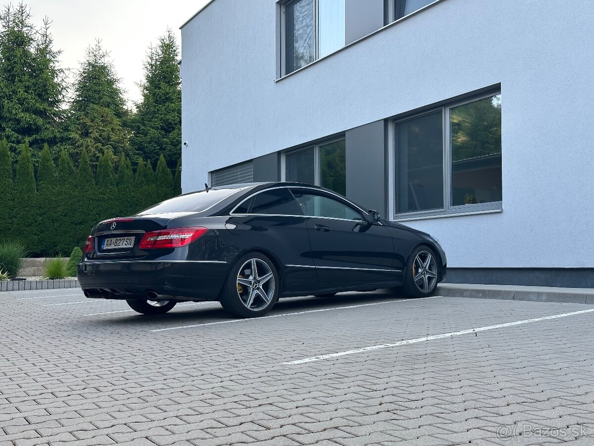 Mercedes-Benz E350 coupe
