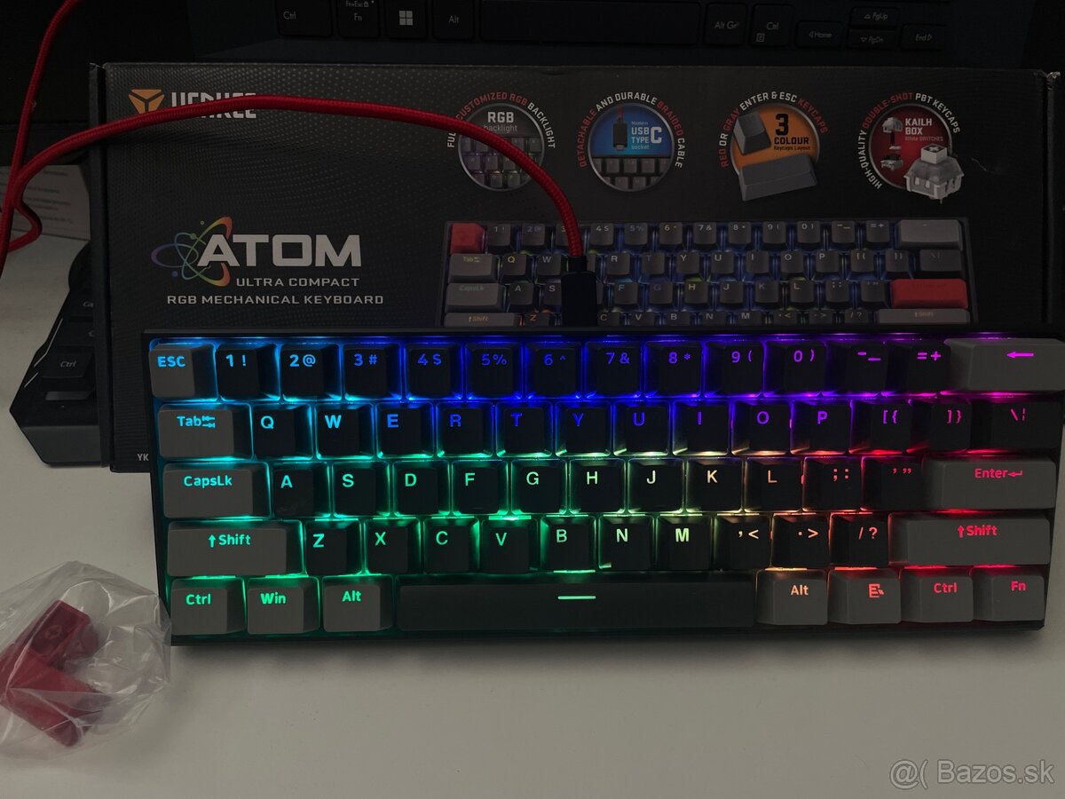 Klávesnica Yenkee ATOM Ultra Compact (RGB)