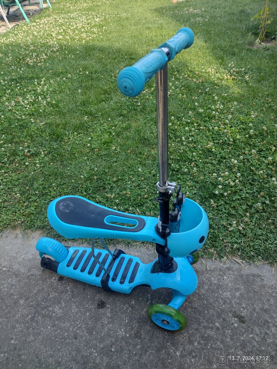 Detská kolobežka so sedačkou