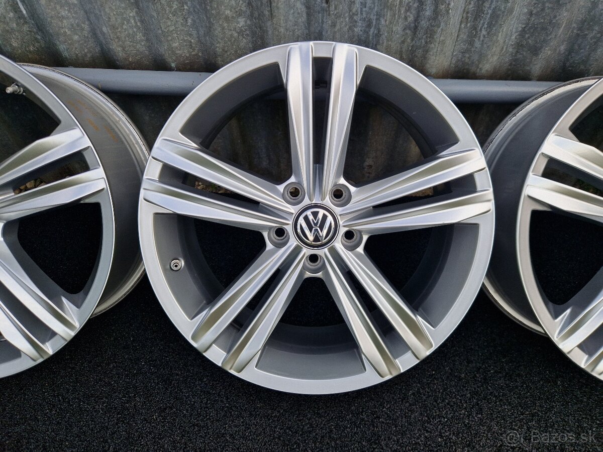 VW Sebring Tiguan Rline 5x112 R18