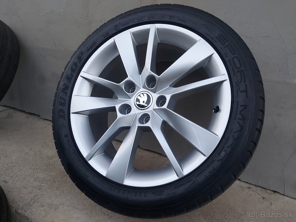 5x112 7Jx17 ET49 - disky original ŠKODA model TRIUS