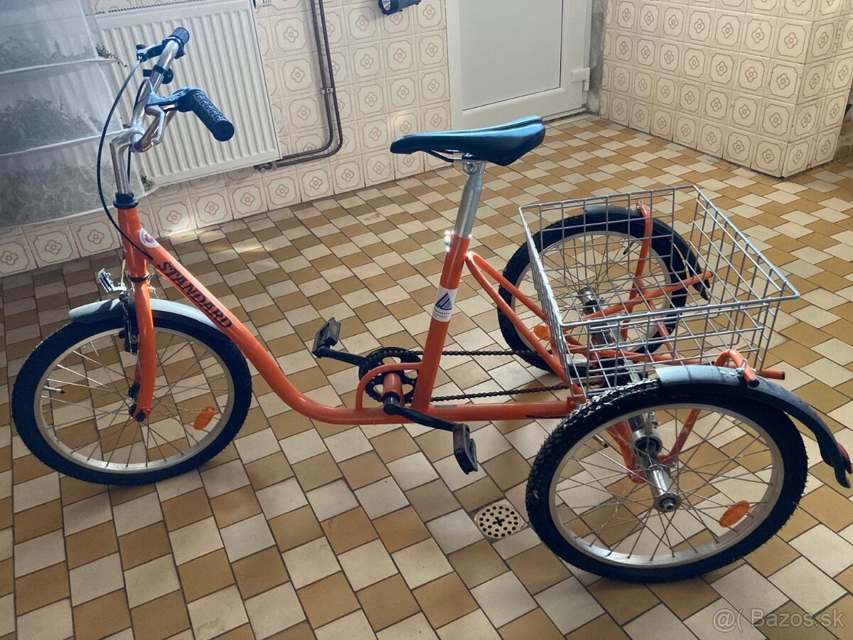 Trojkolesový bicykel