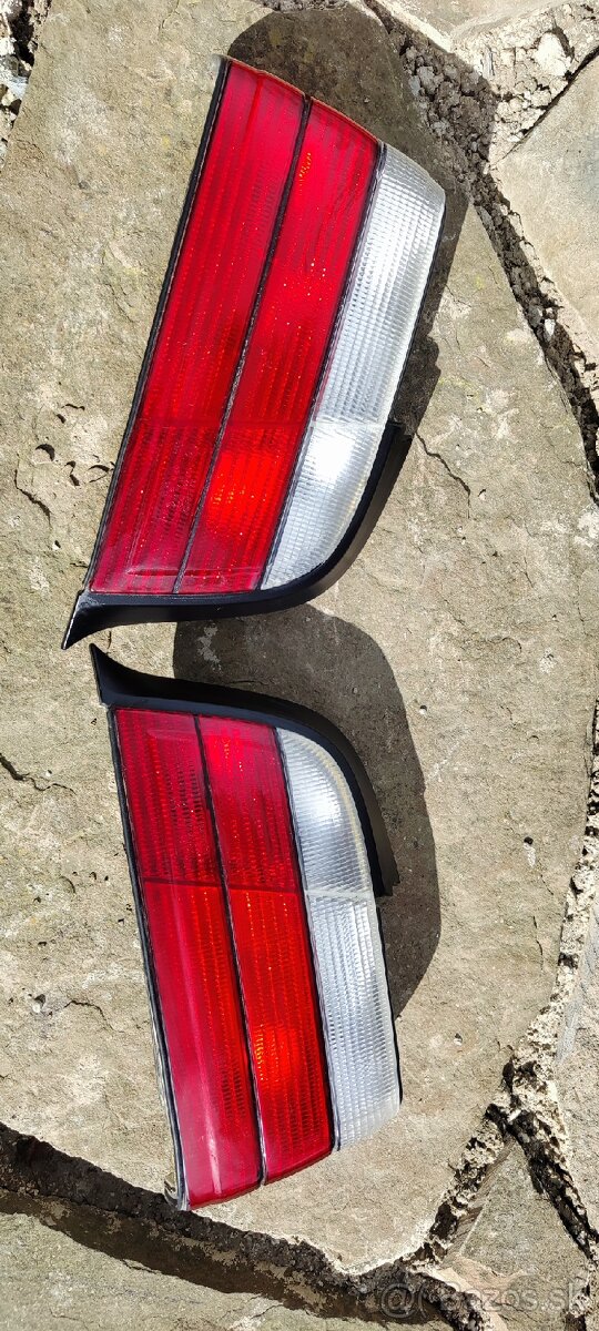 Zadné svetlá BMW E36 coupé