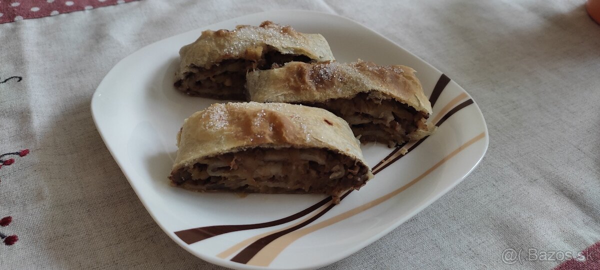Domace štrúdle