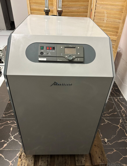 Olejový (naftový) kotol Bosch 23 kW