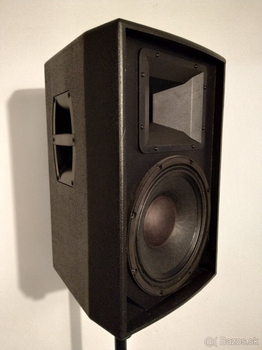 12" Nový reprobox 700/1400W