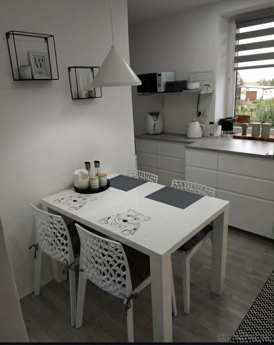 Prenajmem 3 izbový byt