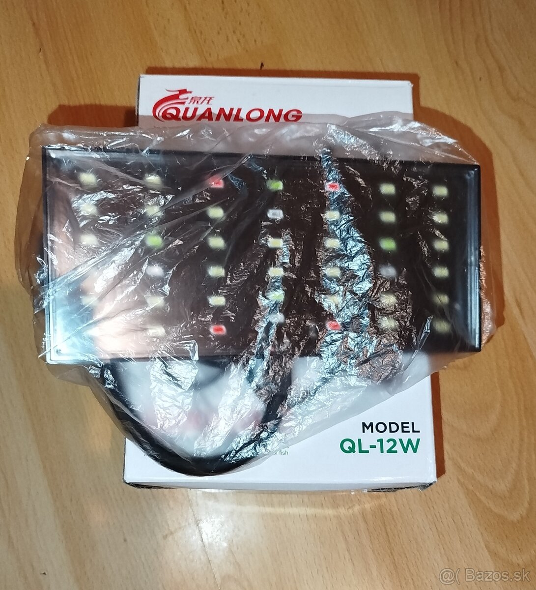 LED akvarijné svetlo 12W – full spectrum, 3 režimy