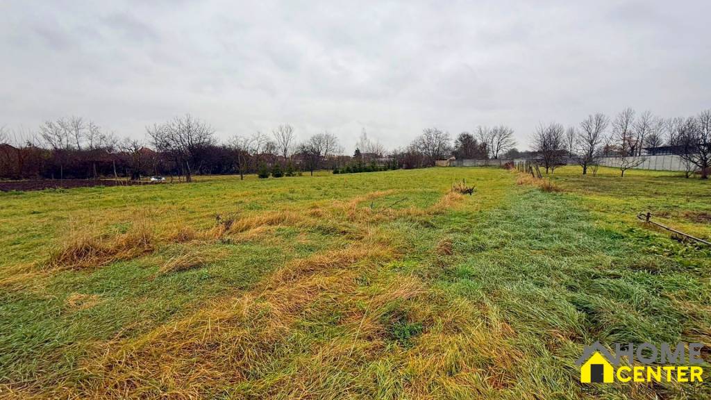 NA PREDAJ STAVEBNÝ POZEMOK V PRIBETE