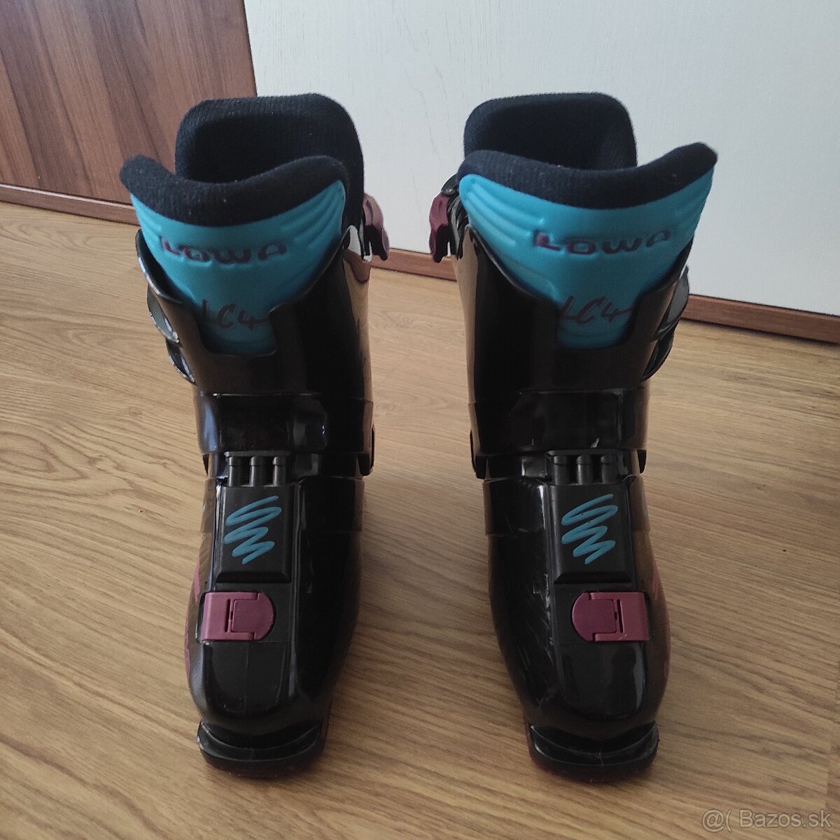 Lyžiarky LOWA