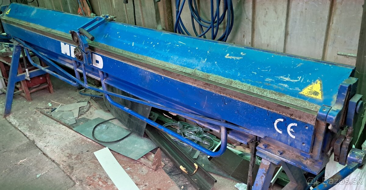 Predám ohýbačku plechu