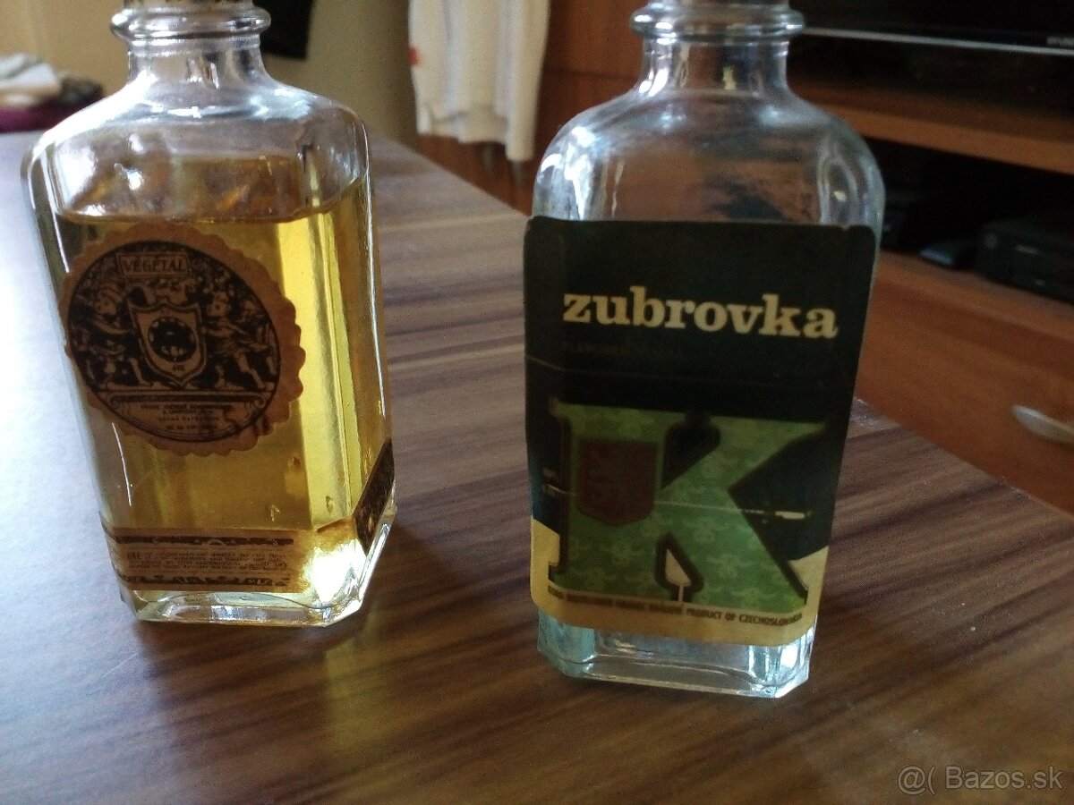 staré sklenené fľaše